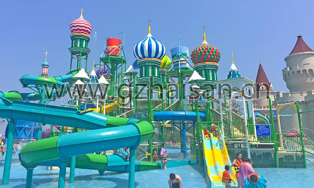 水上乐园设计要考虑到乐趣的提供，也要考虑到安全的保障