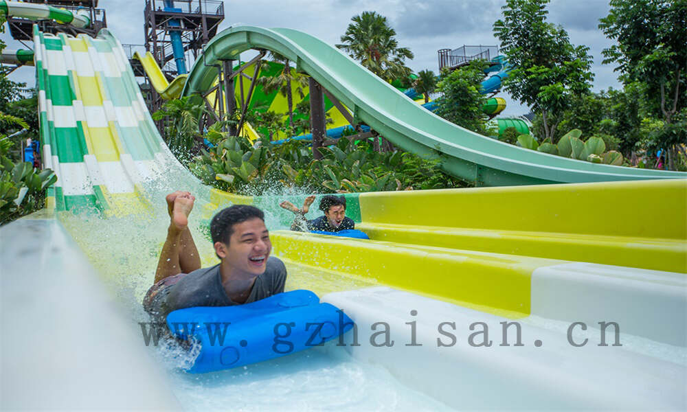 水上乐园服务游客的概念