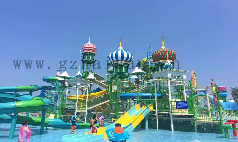 如何进行水上乐园设备的防滑处理？